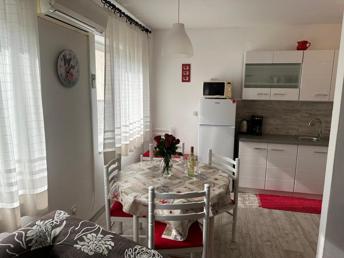 Apartment Mia Poreč Extérieur photo