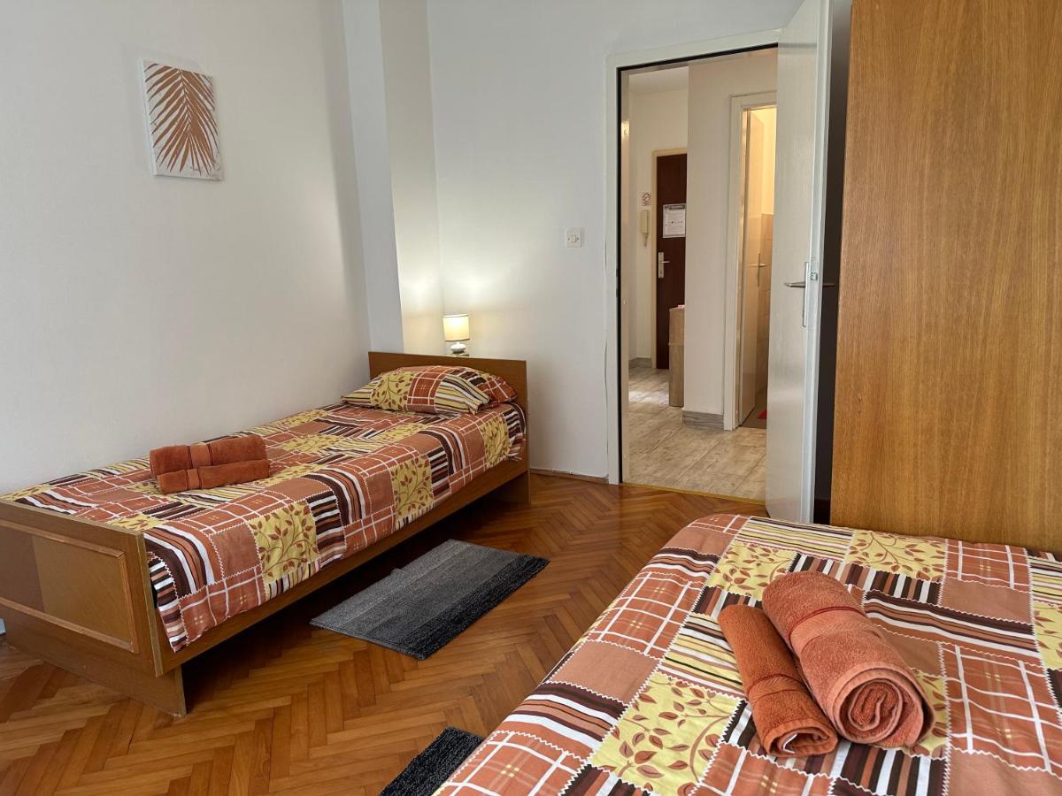 Apartment Mia Poreč Extérieur photo
